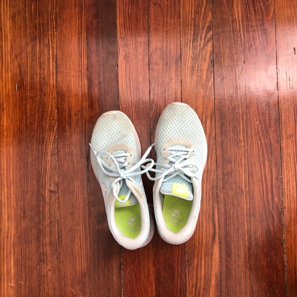 SOLD - Picture 3 of 4